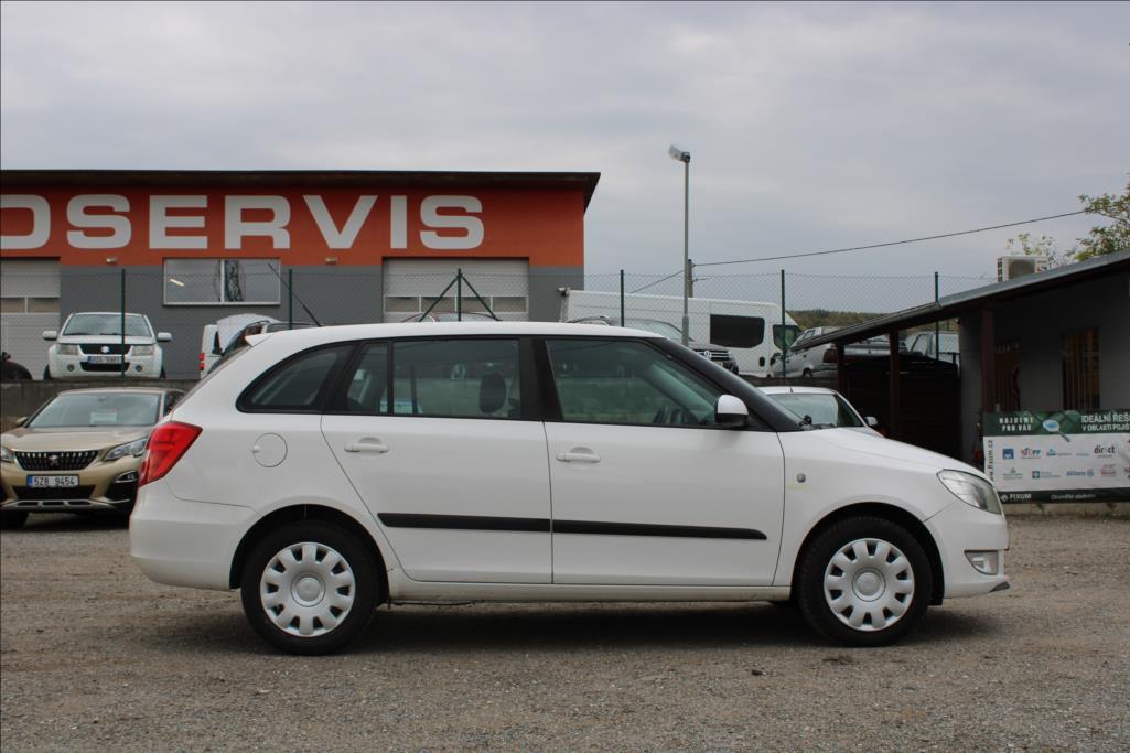 2011 – Škoda Fabia – 1,6 TDi  KLIMA, STK 10/2028