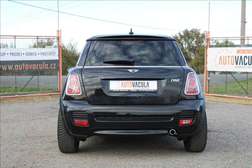 2013 – Mini One – 1,6 i  STK 4/2028, KLIMA