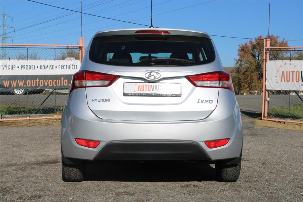 2010 – Hyundai ix20 – 1,4 i  ČR, DIG. KLIMA, ASR