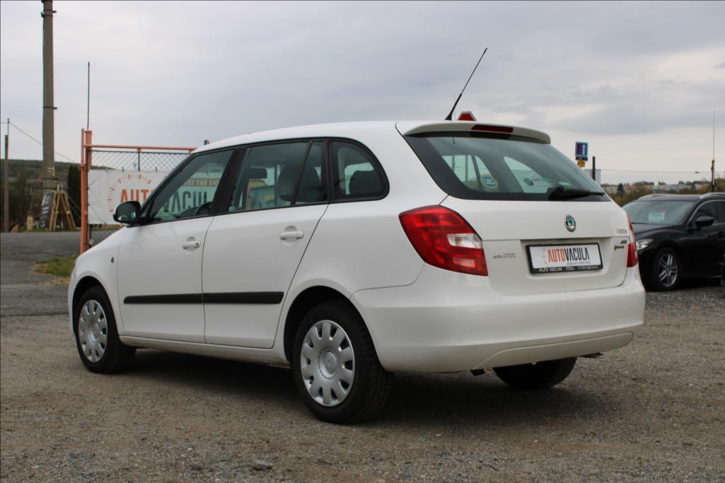 2011 – Škoda Fabia – 1,6 TDi  KLIMA, STK 10/2028