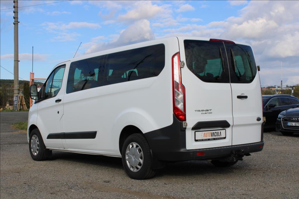 2015 – Ford Transit Custom – 2,2 TDCi  9 – míst, DPH, KLIMA