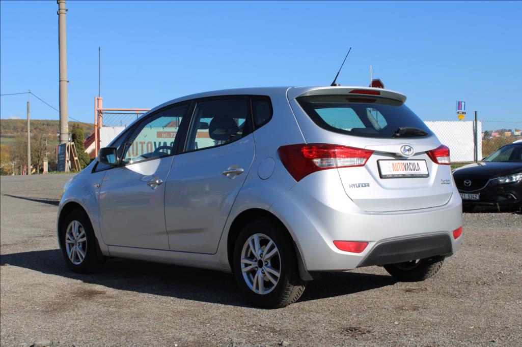 2010 – Hyundai ix20 – 1,4 i  ČR, DIG. KLIMA, ASR