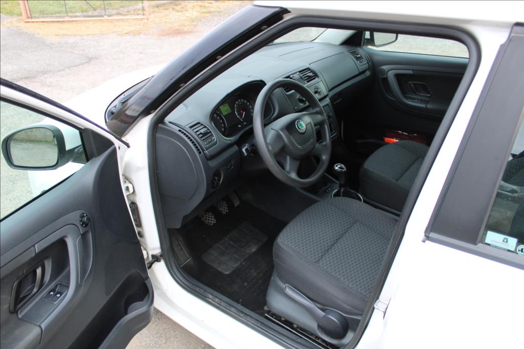 2011 – Škoda Fabia – 1,6 TDi  KLIMA, STK 10/2028